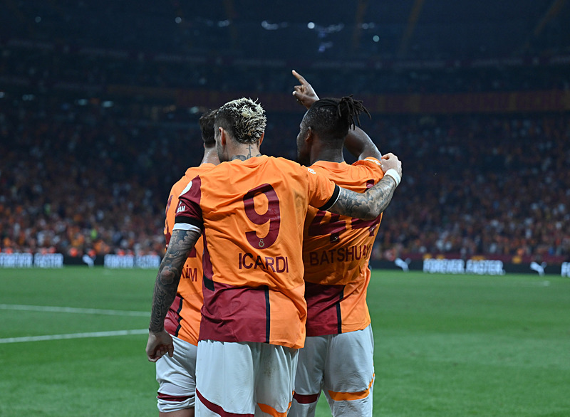 Galatasarayın Şampiyonlar Ligi kadrosu belli oldu