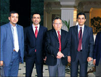 'Türkler gelsin...'