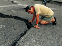 Japonya'da 6.5 büyüklüğünde deprem