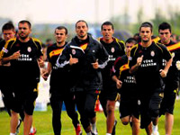 Cimbom'un konuğu Horoz