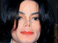 MJ'in eldiveni 72 bin TL etti