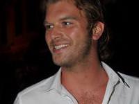 Yine eski aşkına dönecek ama...