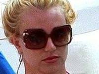 Baskıcı Britney aşkını elinden kaçırdı