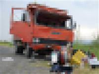 Kamyonetle minibüs çarpıştı: 1 ölü 5 yaralı