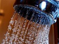 Duşa girmeden önce suyu akıtın