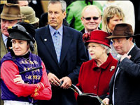 Kraliçe'den TJK'ya aygır jesti