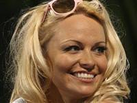 Pamela Anderson'un zor anları
