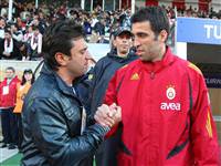 Hakan Şükür'e sürpriz teklif...