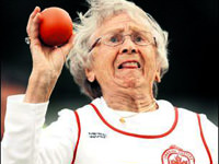 Hem yaşlı hem de hırslı