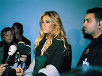 Çağla'nın karnı burnunda ama...