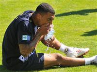 Türkiye’de futbol din gibi yaşanıyor