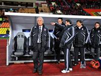 Mustafa Denizli siftah peşinde