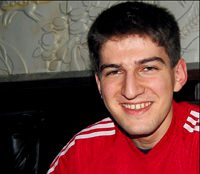 Türk'ün aklı dünyaya karşı!