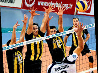 Fener Arkas'ı yıktı