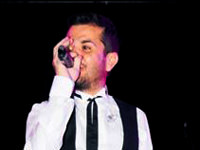 Gitar düşmanı Kenan