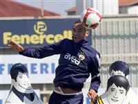 Mehmet Aurelio'ya 1 kaldı