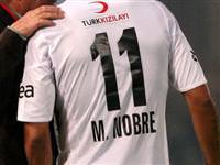 Mert Nobre hayalet gibi