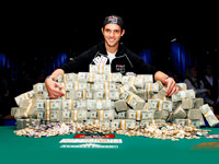 21 yaşında pokerden servet kazandı