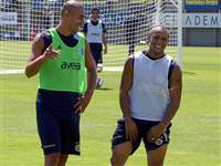 Babası Carlos’u Santos’a gönderecek
