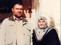 Katil sevdiği çıktı!