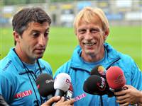 Daum: Eğilme dimdik dur