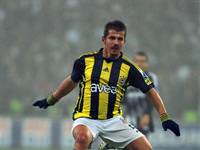 Fenerbahçe 2010'a lider girer