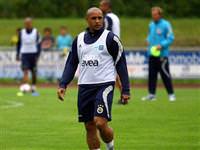 Carlos'a izin çıkmadı