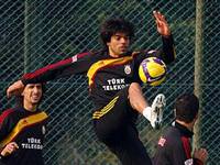 Kara Kartal nasıl tur atlar?