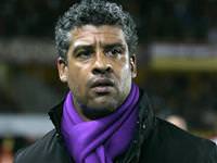 Rijkaard’ın son talibi Liverpool