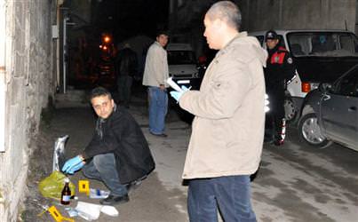 DTP İl binasına molotoflu saldırı yapıldı
