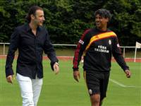 "Kewell 3 dakikada imzalar"