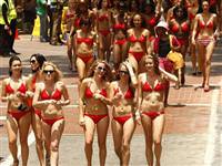 Yeni yılda tombala yerine kırbaç!