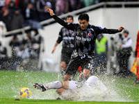 ’Suazo’yu Beşiktaş alsa iyi olur’
