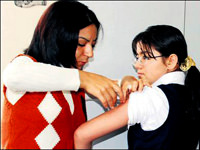 2 milyon kişi A gribi aşısı yaptırdı