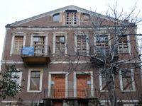 "Çalıkuşu"nun evi yıkılmak üzere...