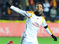 'Liverpool Arda için para arıyor'