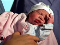 2 çocuk yapana 10 bin dolar ve ev