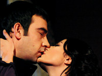 Son öpüşen Ferhunde!