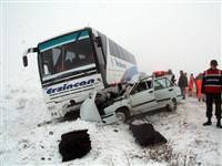Erzincan'da kaza: 2 ölü