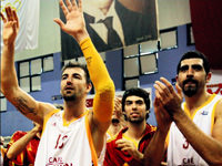 Potanın 'Ağa'sı Cimbom