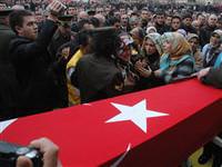 Uzman çavuşu korucular mı şehit etti?