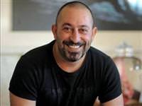 Cem Yılmaz’a İvedik’li protesto