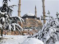 Kar ve fırtına geliyor