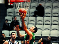 Kartal farka uçtu
