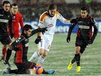 Caner'de öncelik G.Saray'da