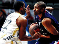 Efes hakemlere yenildi!