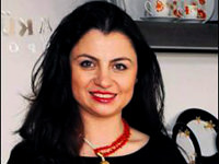 Porselende kristal taş ve altın modası