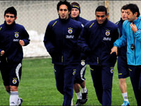 Semih yine tek forvet!