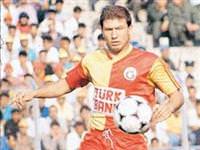 Tanju Çolak "Taraftarsız Kral"