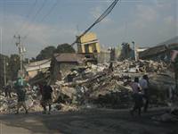 Haiti yardım helikopteri düştü: 2 ölü